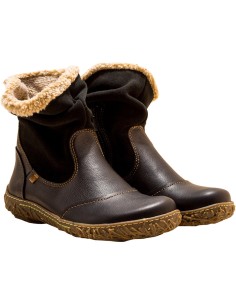 El Naturalista bota NIDO N758