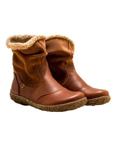 El Naturalista bota NIDO N758