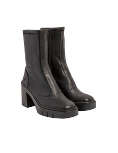 1973 Berna, Art Company , bota