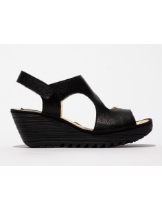 YOXA 576 de FLY LONDON