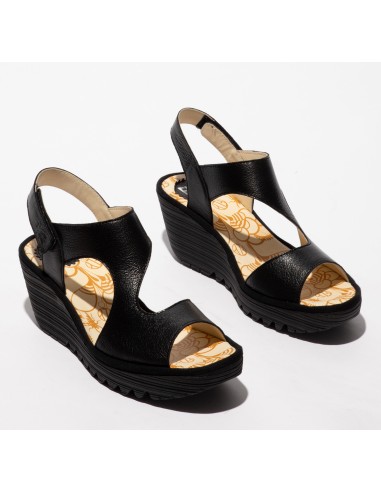 YOXA 576 de FLY LONDON