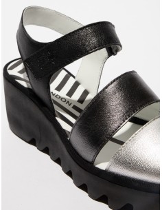 BEXI 575 - Fly London