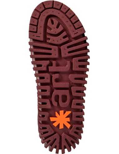 1531 Brighton Art Company , bota